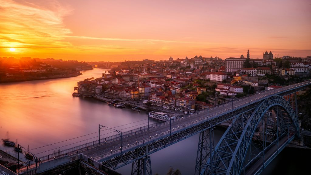 How Many Days in Porto