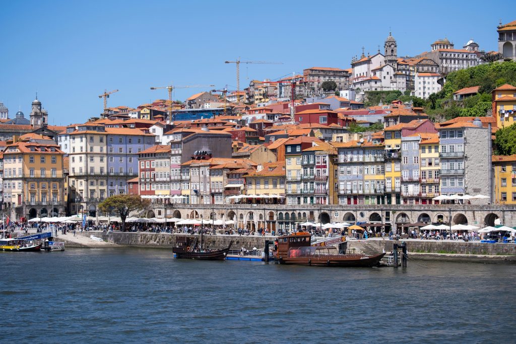 How Many Days in Porto